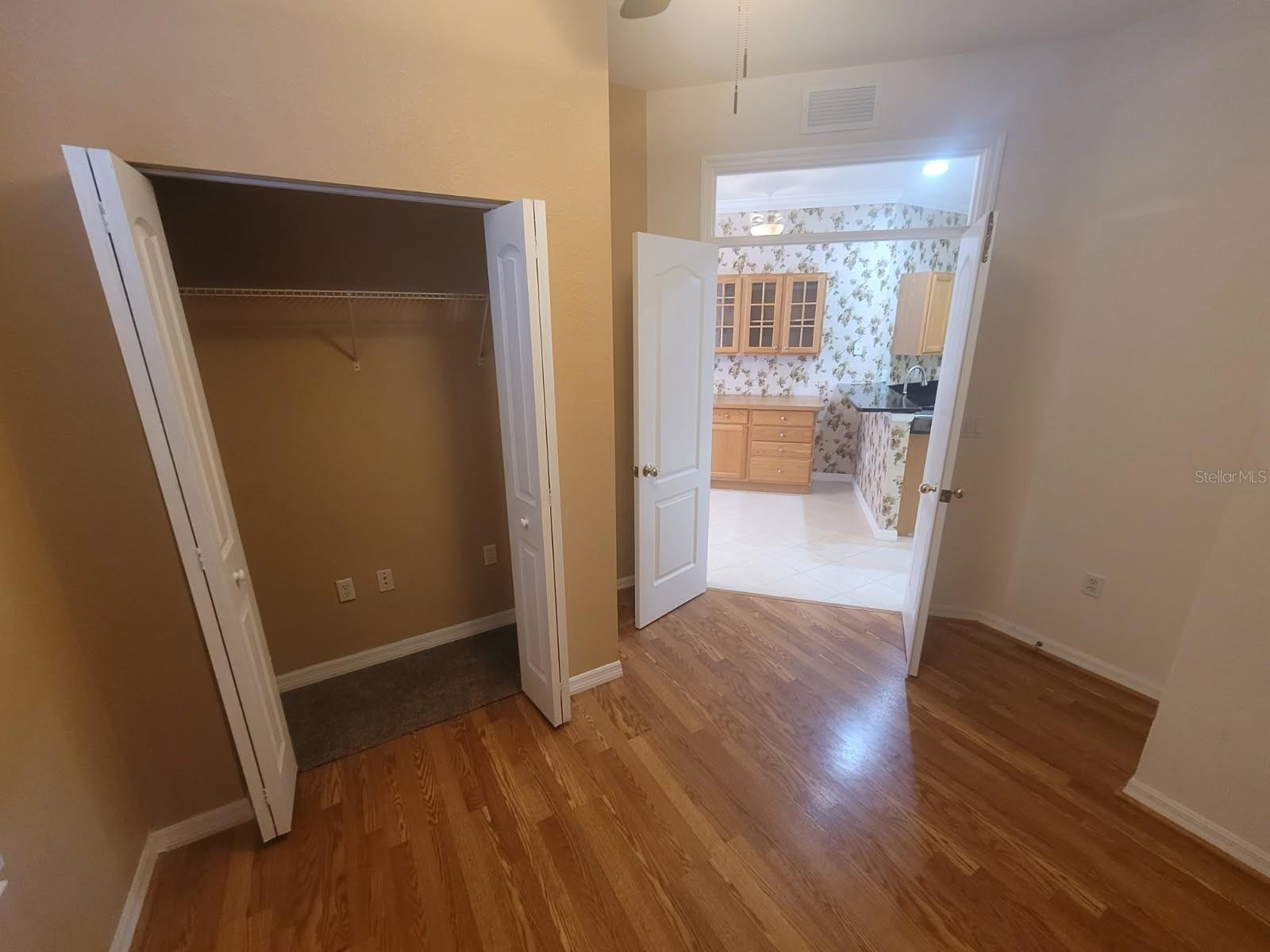 HERON CREEK - Residential Lease