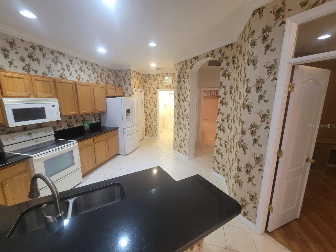HERON CREEK - Residential Lease