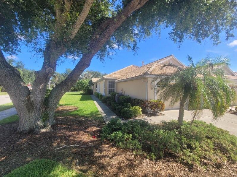 HERON CREEK - Residential Lease