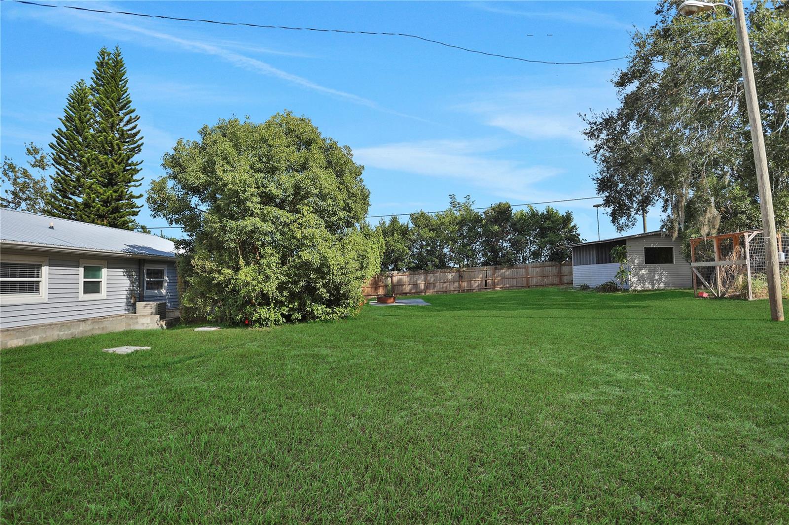 HILLCREST MANOR - Residential