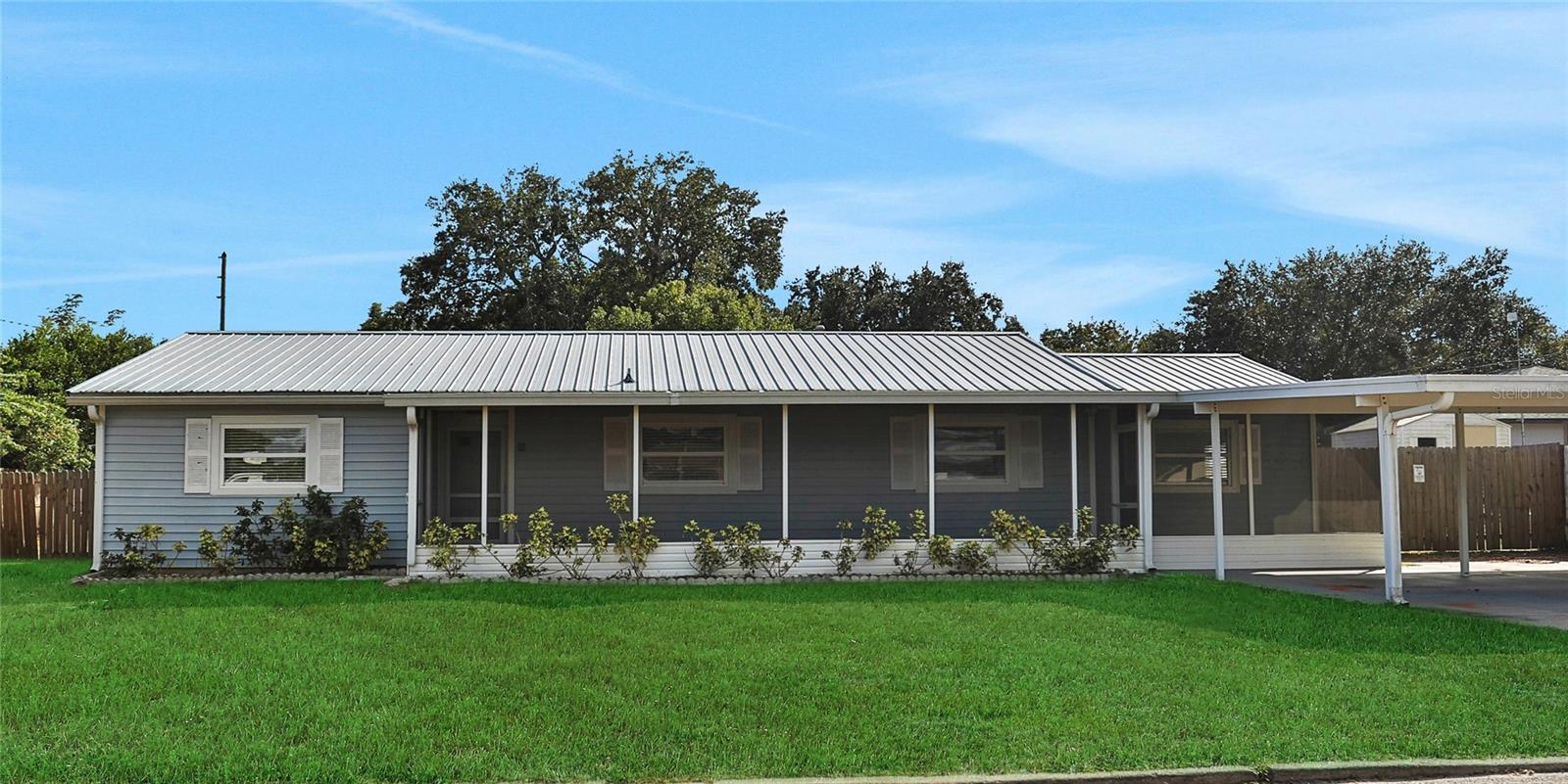 HILLCREST MANOR - Residential