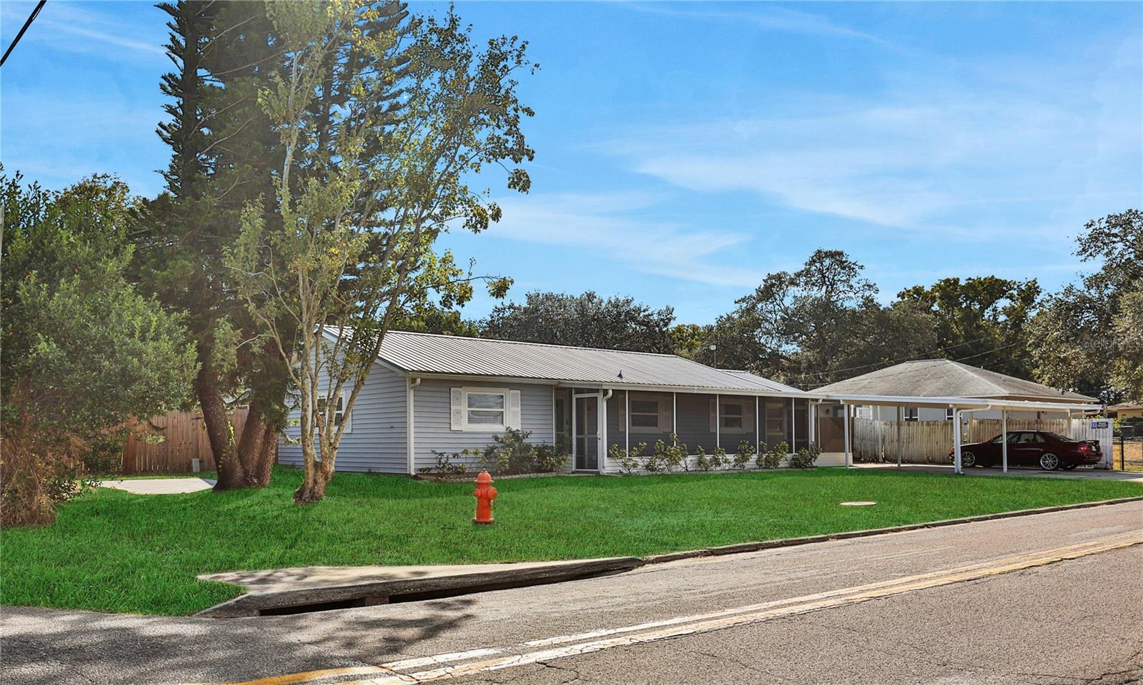 HILLCREST MANOR - Residential