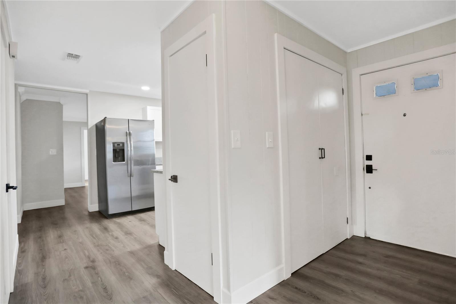 HILLCREST MANOR - Residential