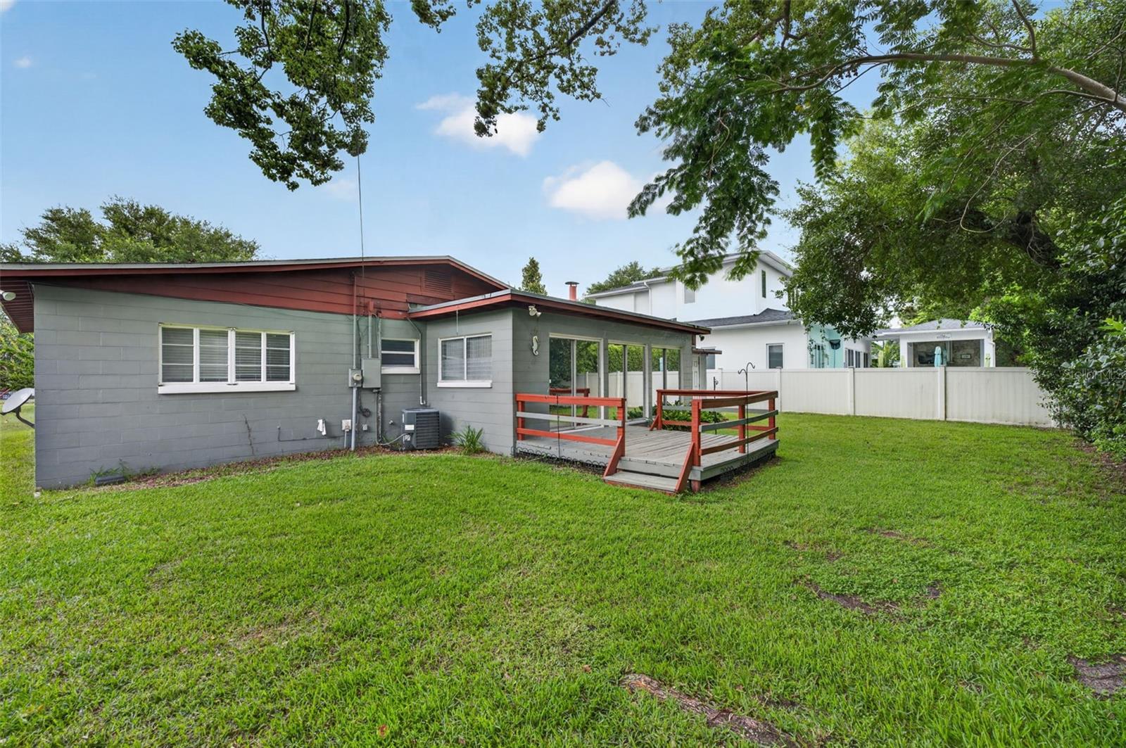 1622 ARBOR PARK DRIVE