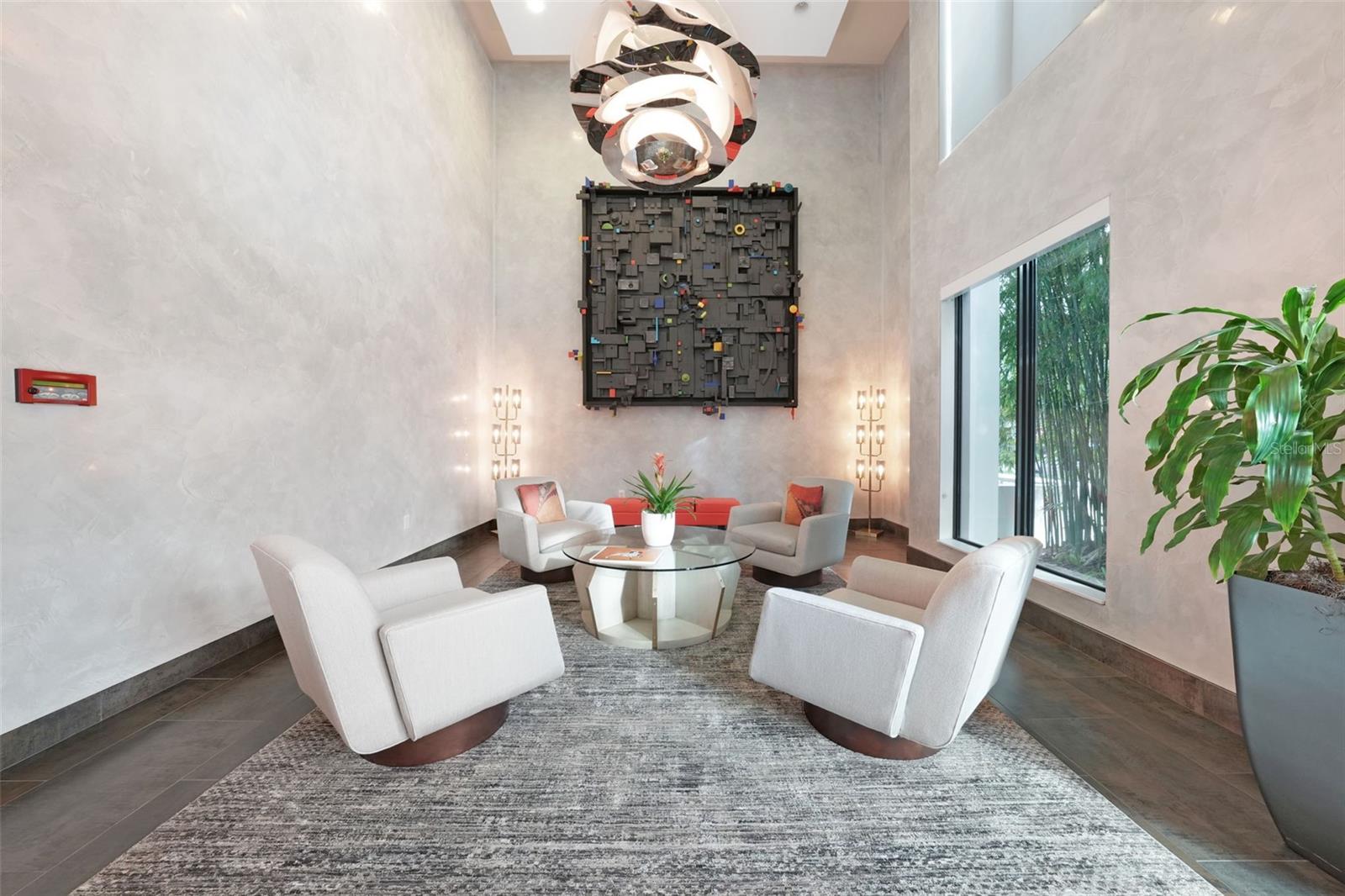 SALVADOR THE CONDO - Residential