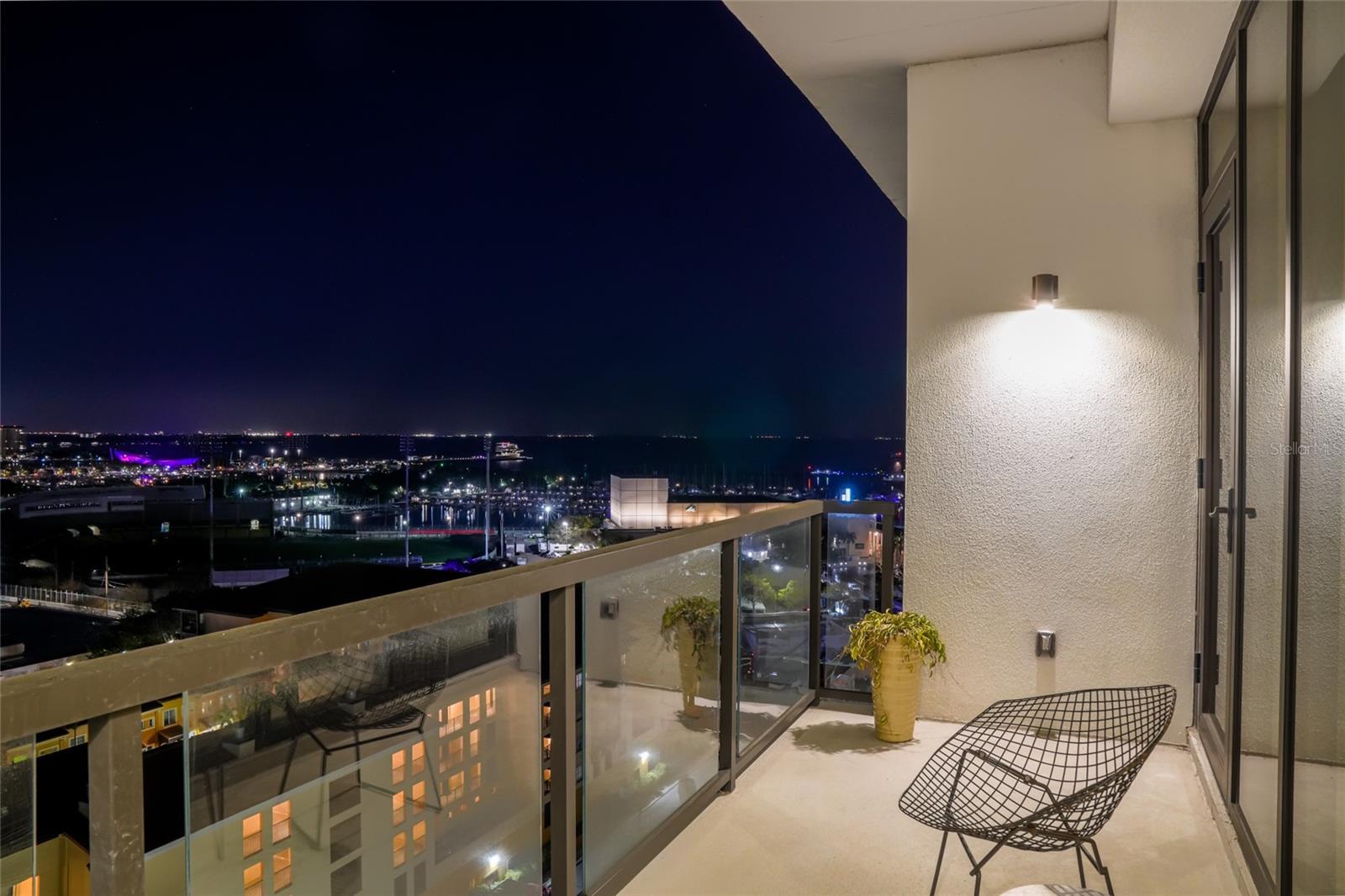 SALVADOR THE CONDO - Residential