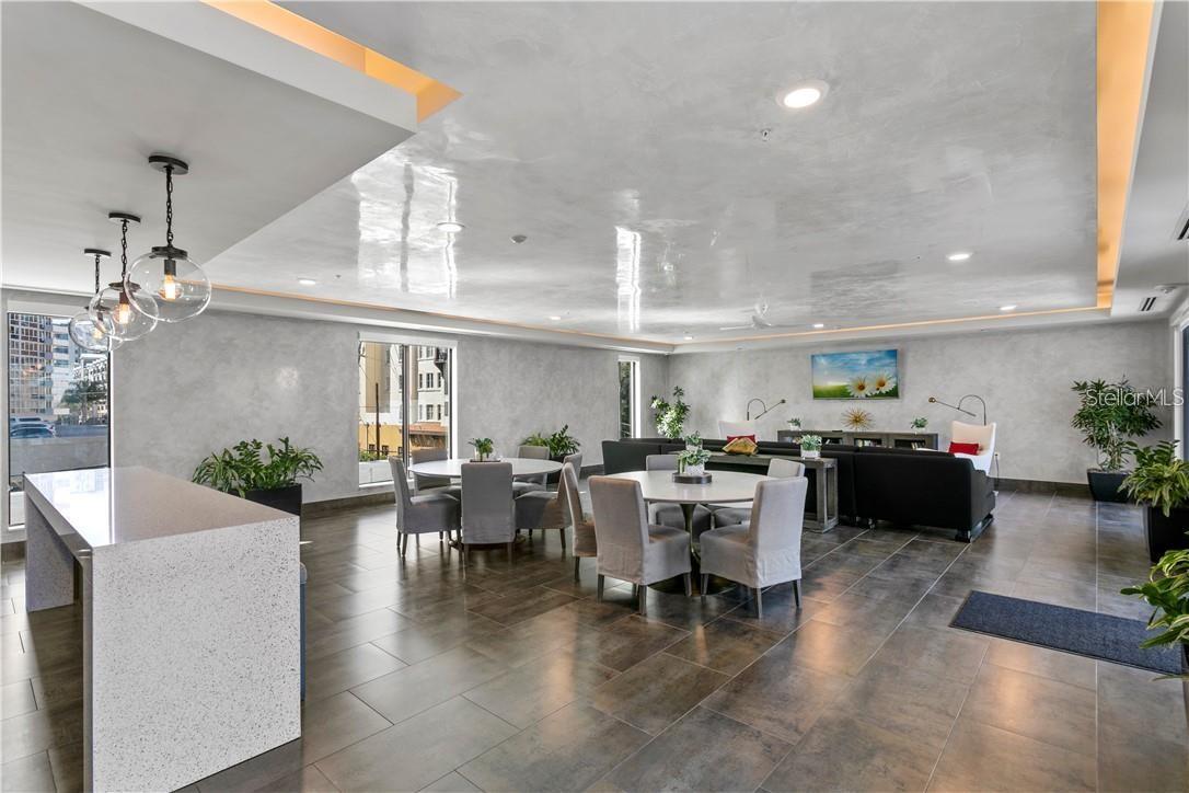 SALVADOR THE CONDO - Residential