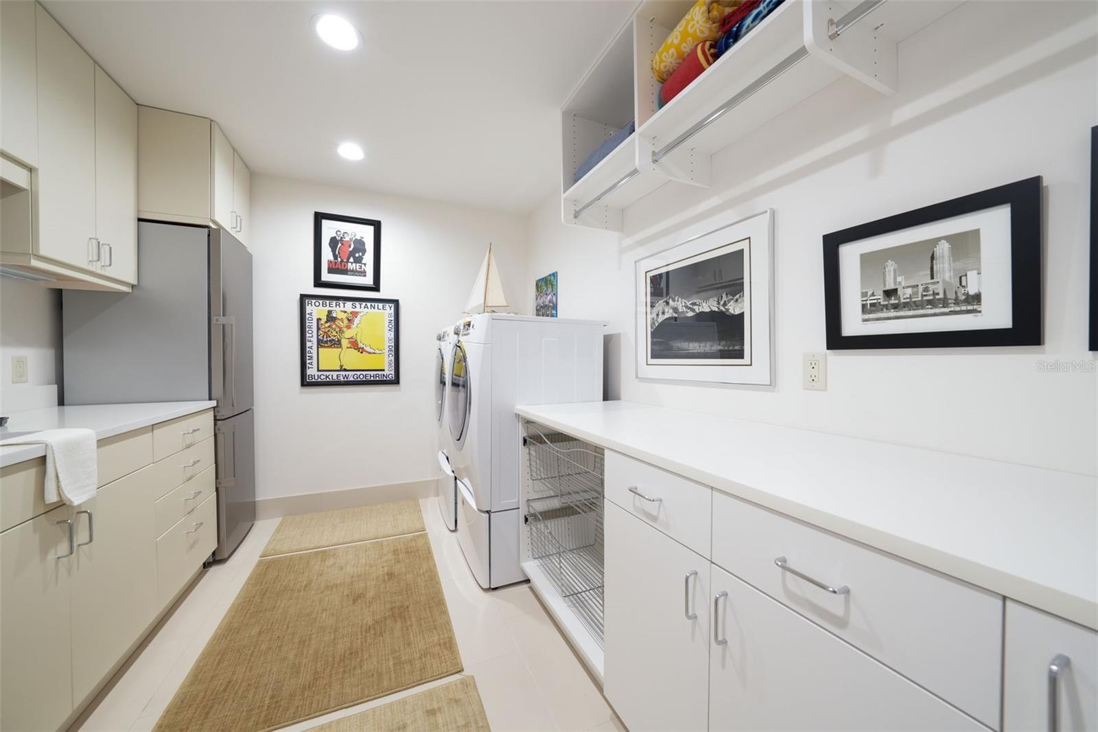 SALVADOR THE CONDO - Residential