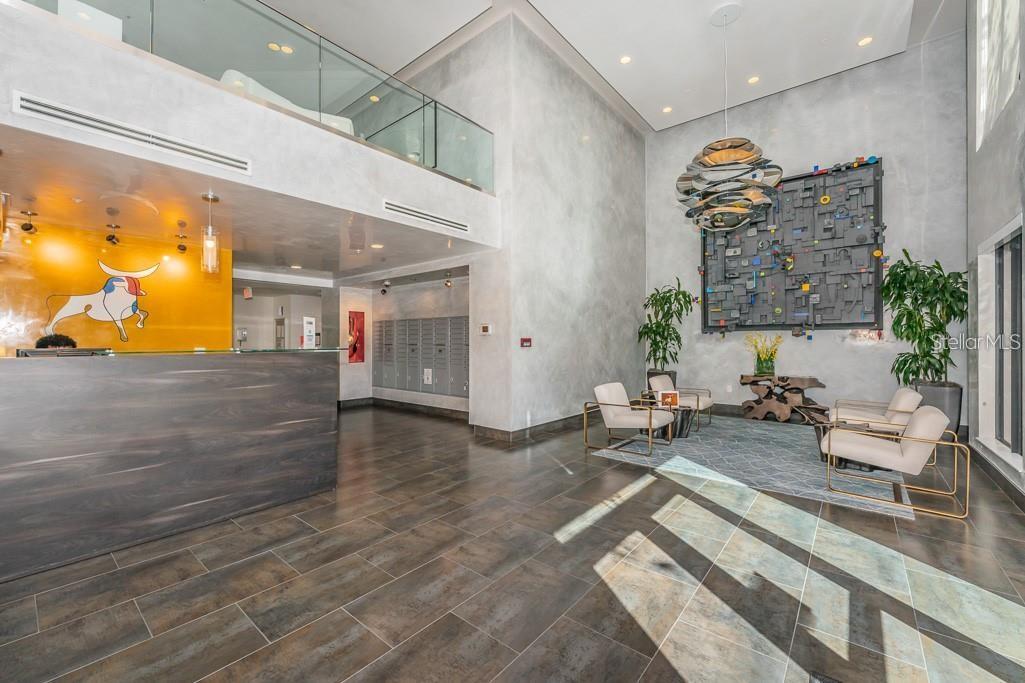 SALVADOR THE CONDO - Residential