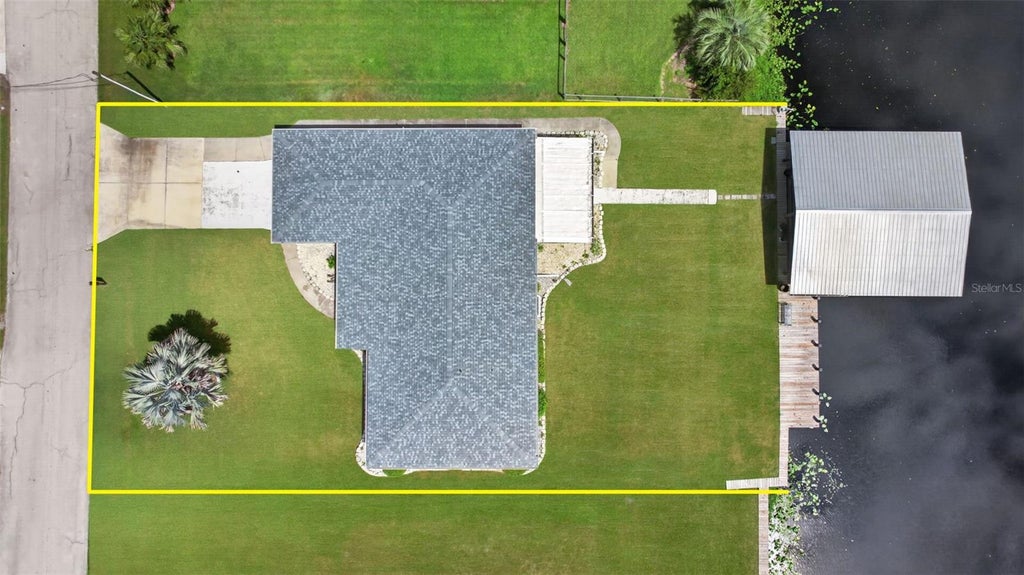 Photo of 1613 Juno Trail, Astor, FL 32102 (MLS # V4950864)