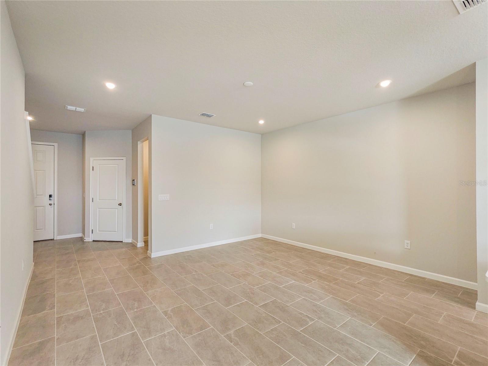 HARMONY AT LAKEWOOD RANCH PH II-C 1-4 - Residential Lease