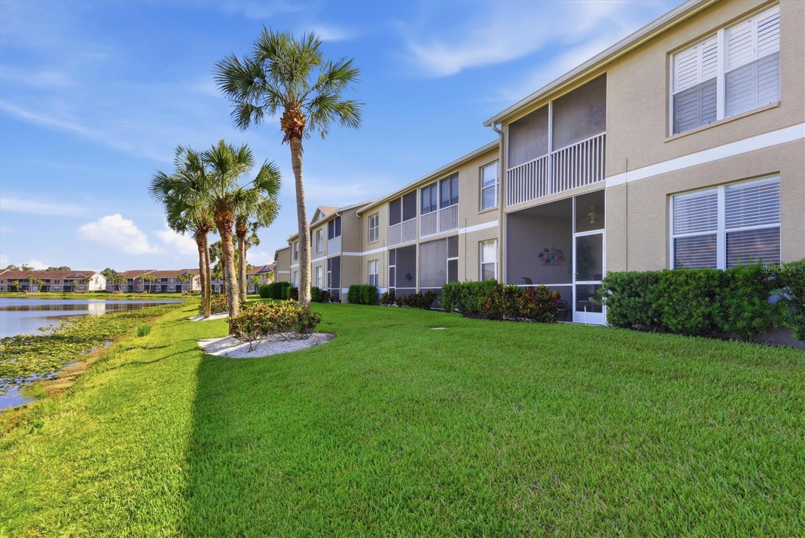 VERANDA 1 AT HERITAGE OAKS - Residential