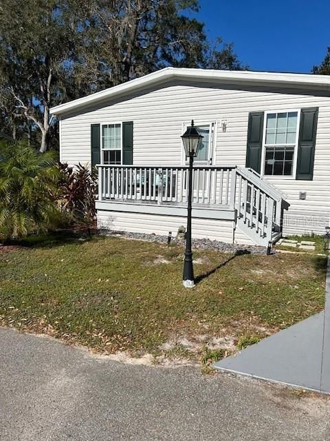 A home in BROOKSVILLE