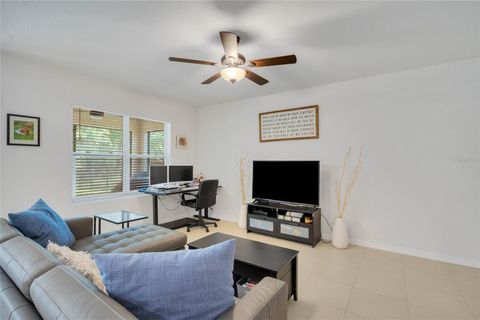 Single Family Residence in DELAND FL 231 MEGHAN CIRCLE 3.jpg