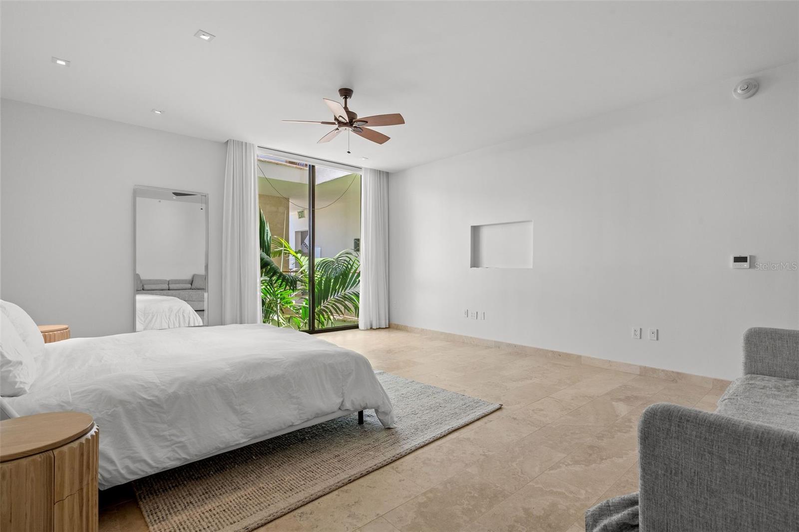 WEST BEACH RESIDENCES - Residential