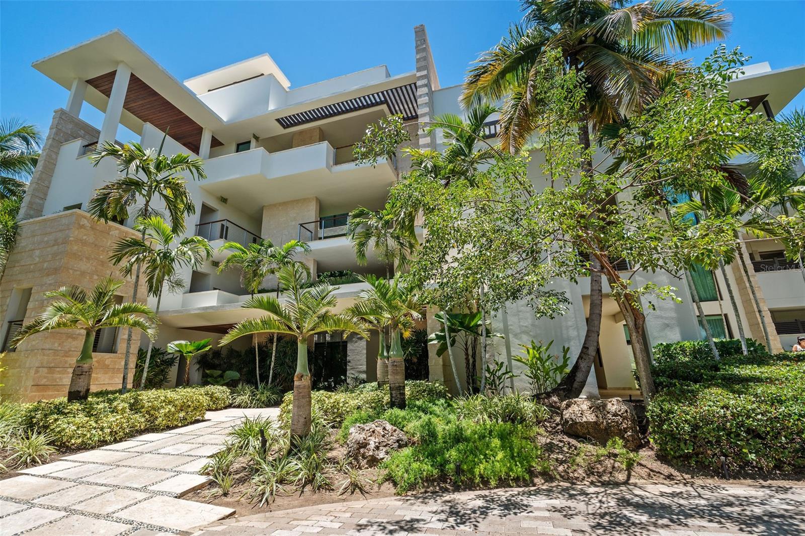 WEST BEACH RESIDENCES - Residential