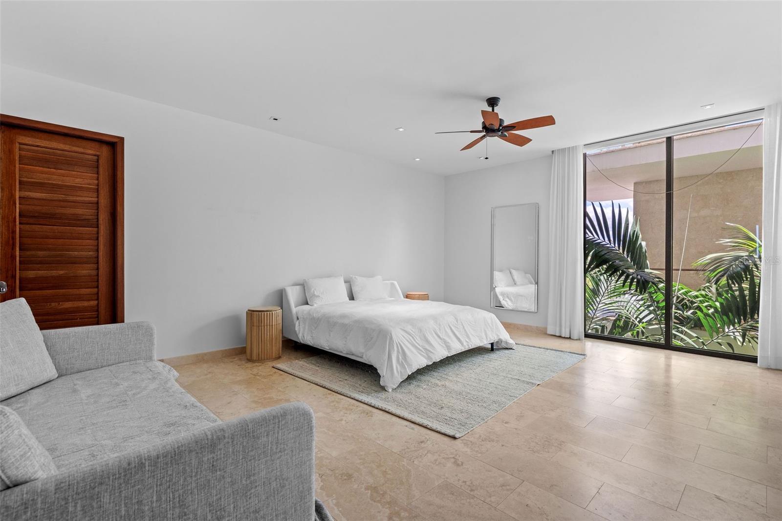 WEST BEACH RESIDENCES - Residential