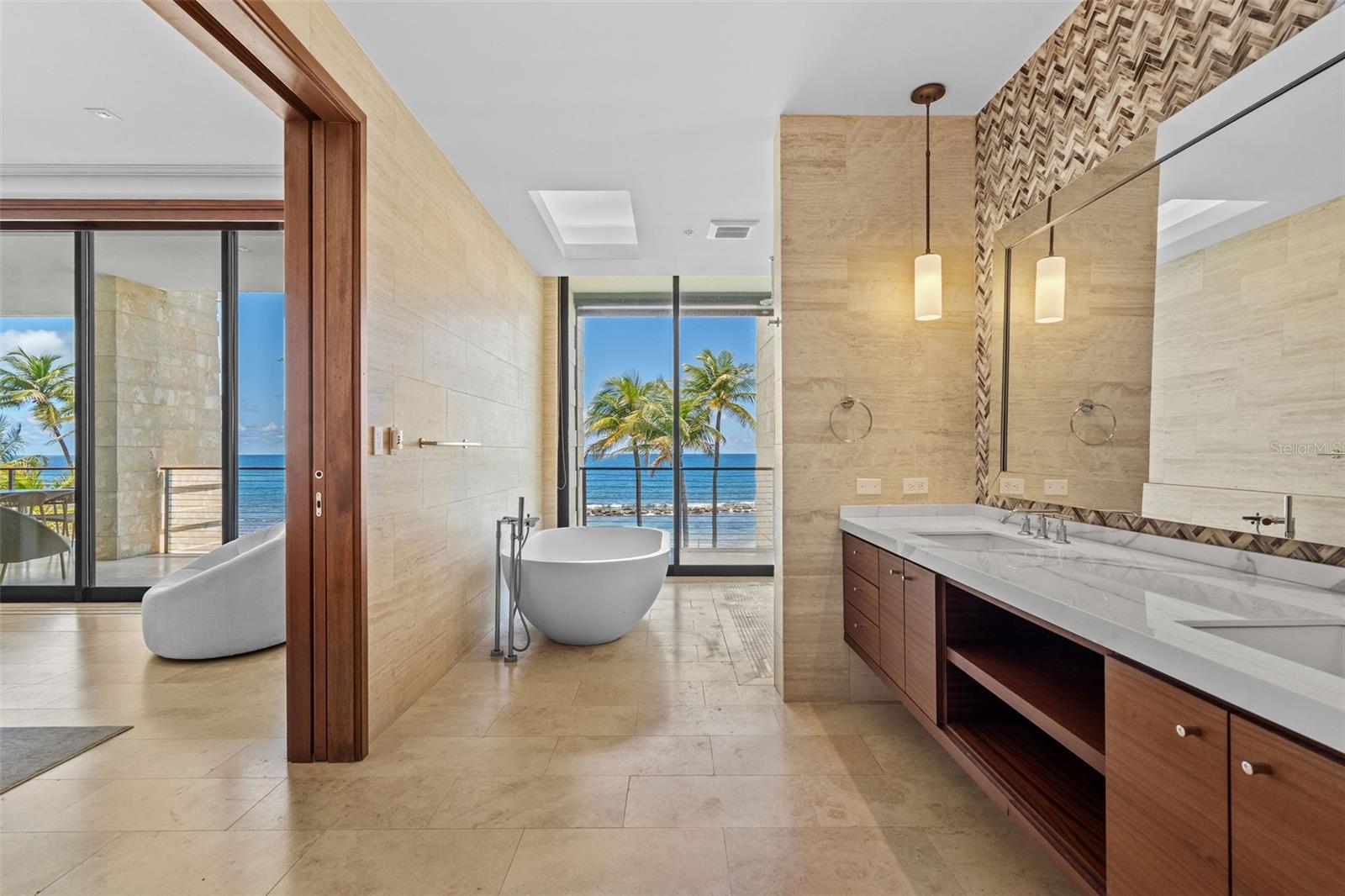 WEST BEACH RESIDENCES - Residential