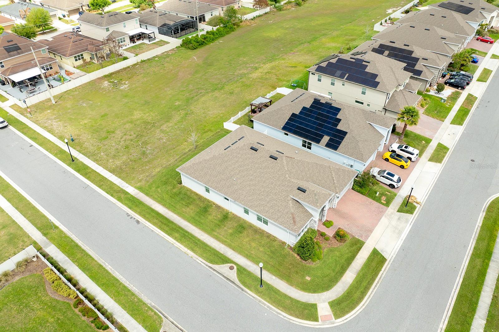 ESTATES AT SAWGRASS PLANTATION - Residential