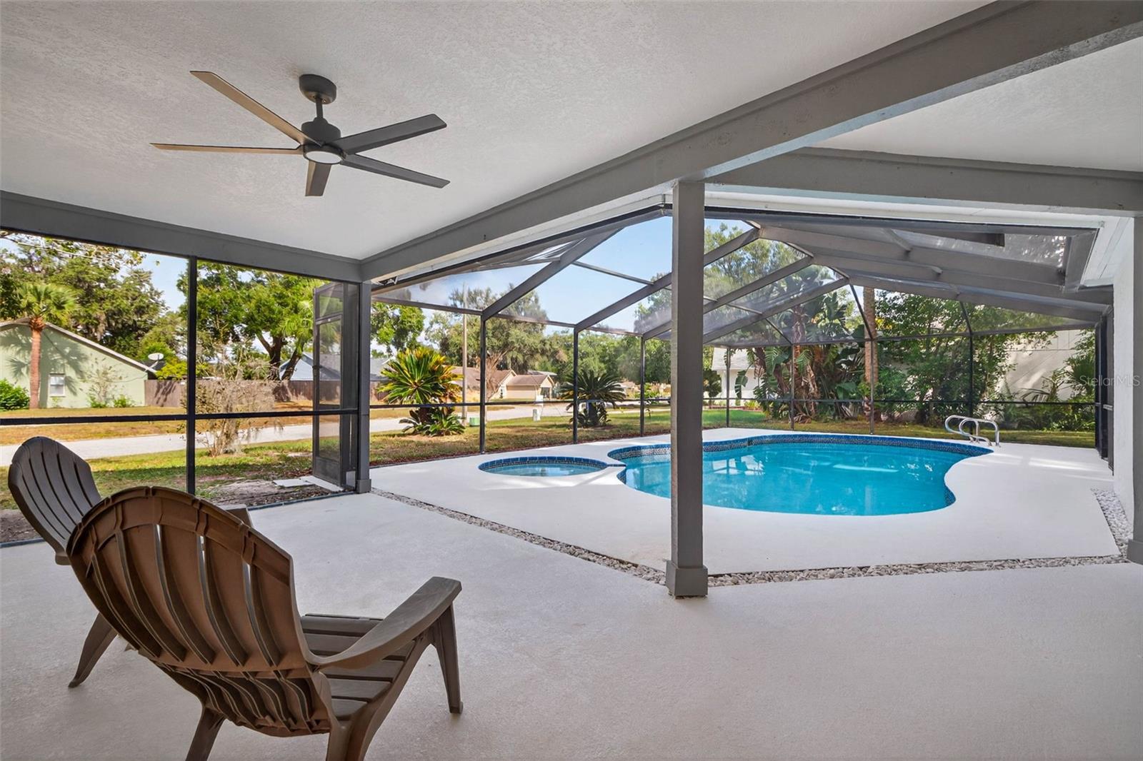 TURTLE LAKES - Residential