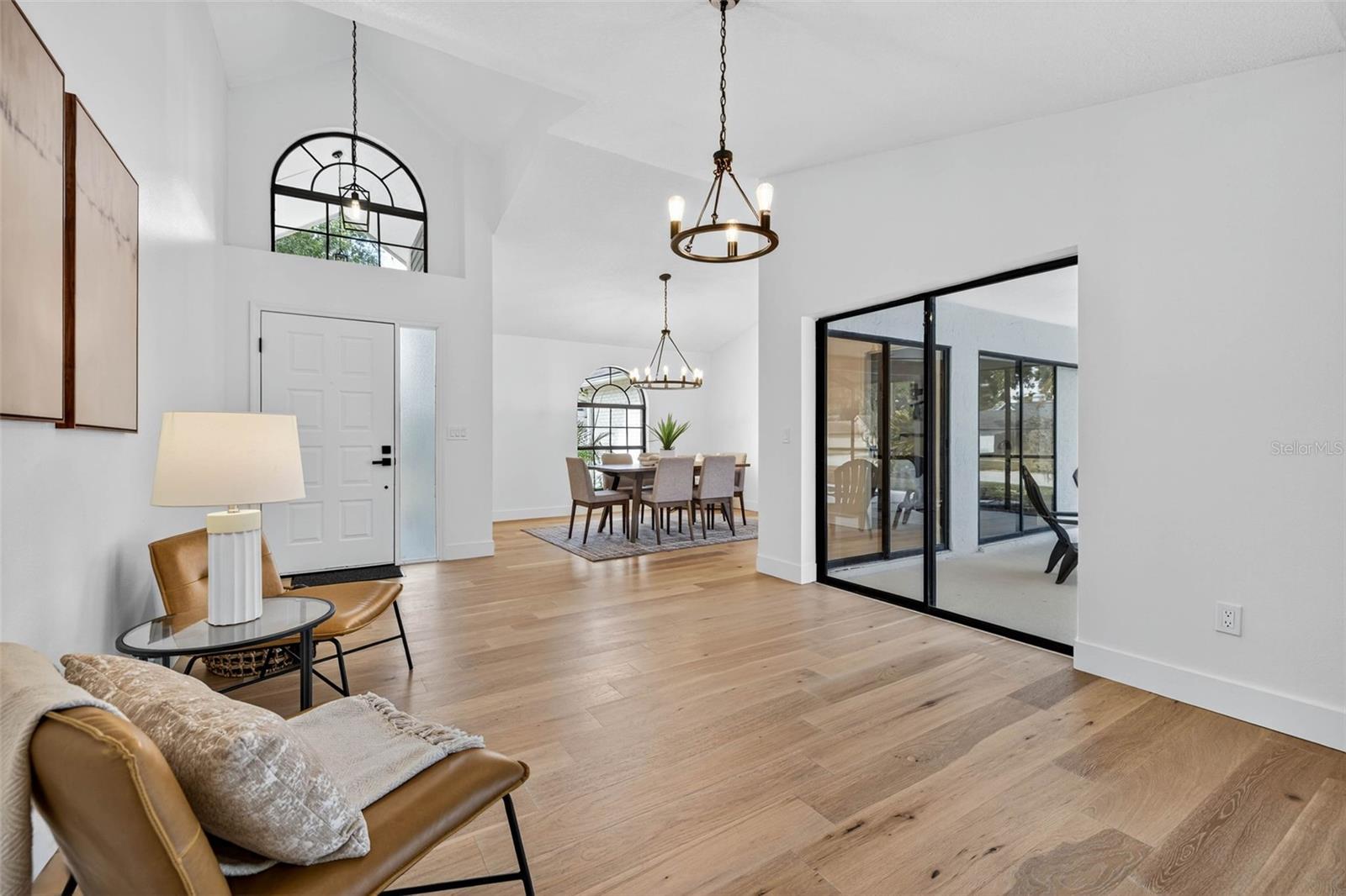 TURTLE LAKES - Residential