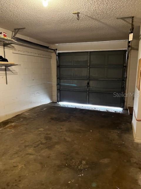 EUSTIS CENTURY OAK ESTATES - Residential Lease