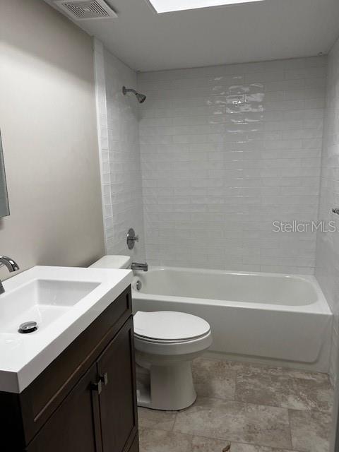 EUSTIS CENTURY OAK ESTATES - Residential Lease