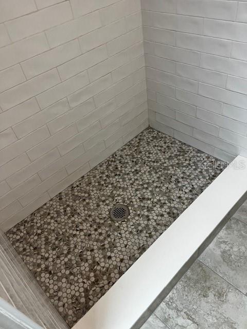 EUSTIS CENTURY OAK ESTATES - Residential Lease