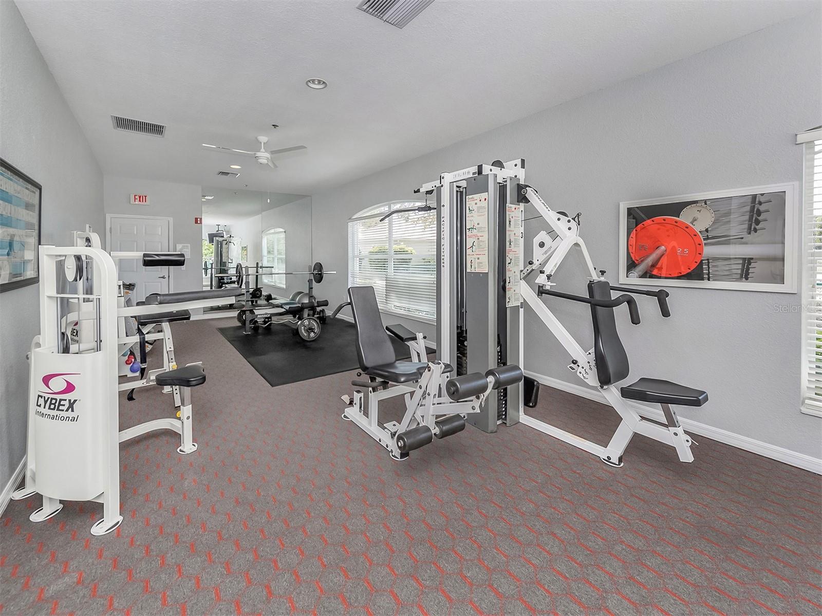 HIDDEN LAKES CLUB PH 1 - Residential