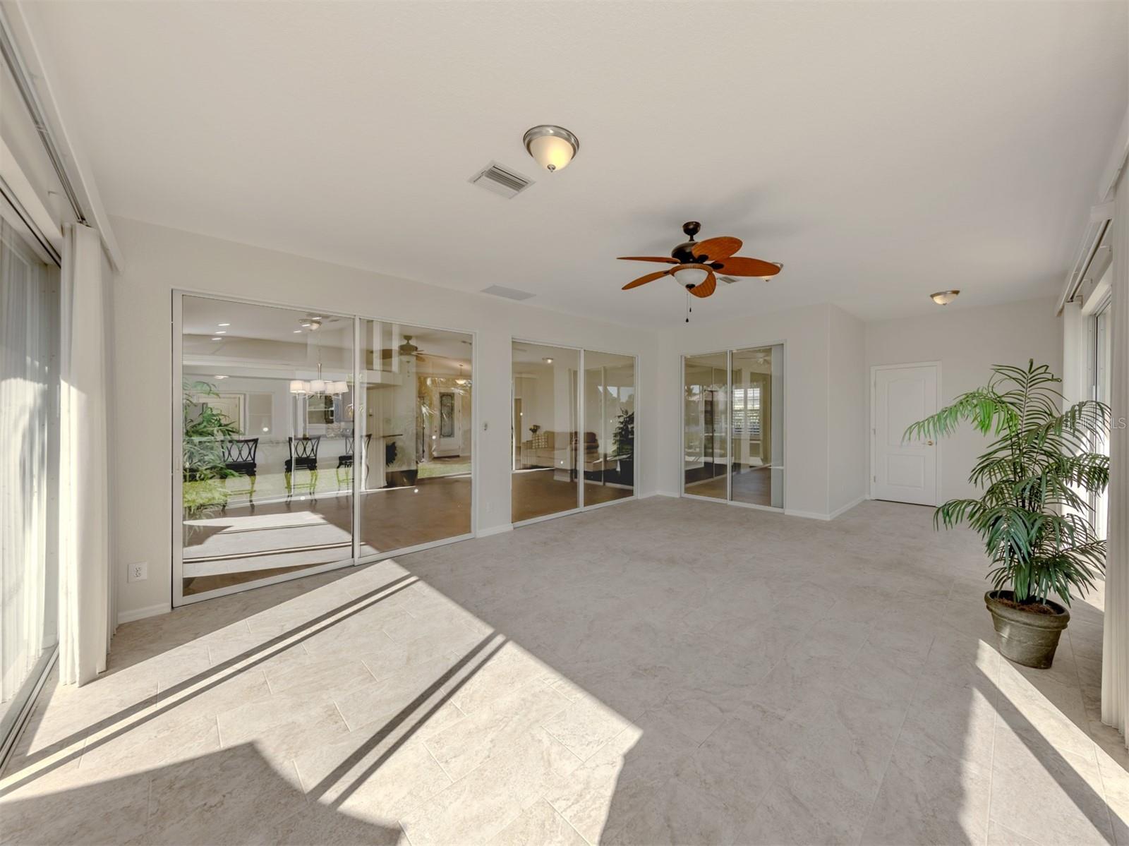 HIDDEN LAKES CLUB PH 1 - Residential