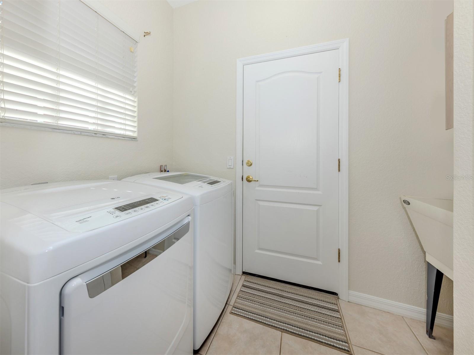 HIDDEN LAKES CLUB PH 1 - Residential