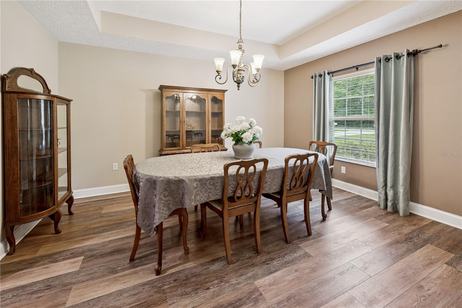 QUAD HOLDI - Residential