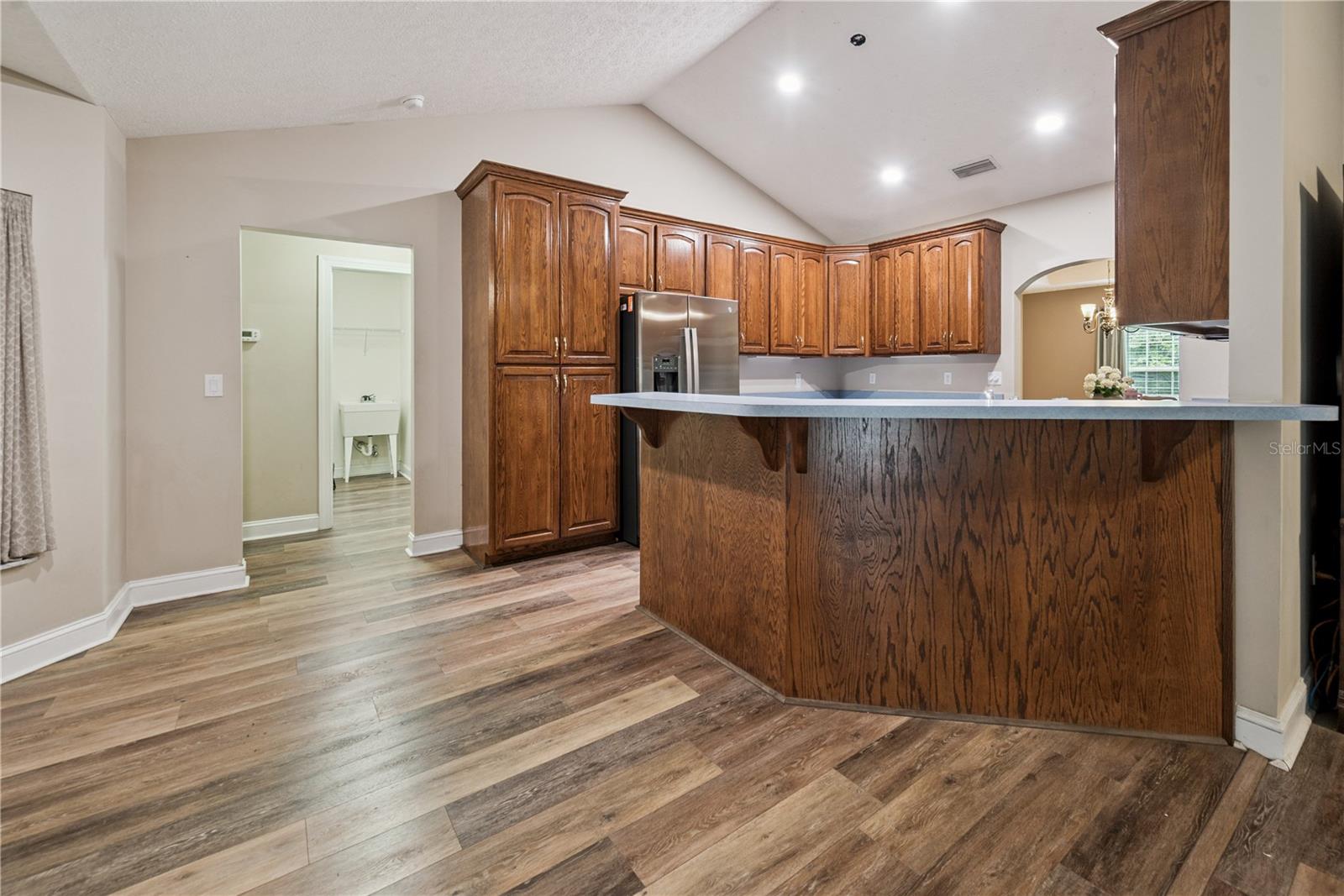 QUAD HOLDI - Residential