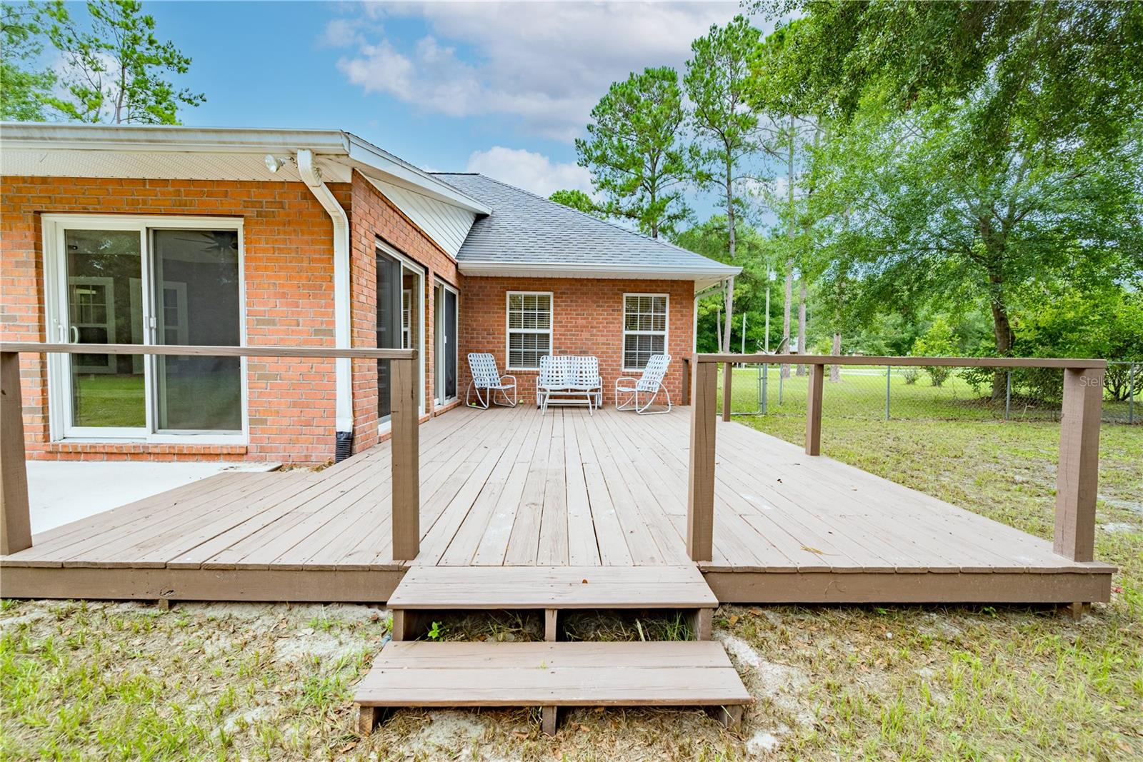 QUAD HOLDI - Residential