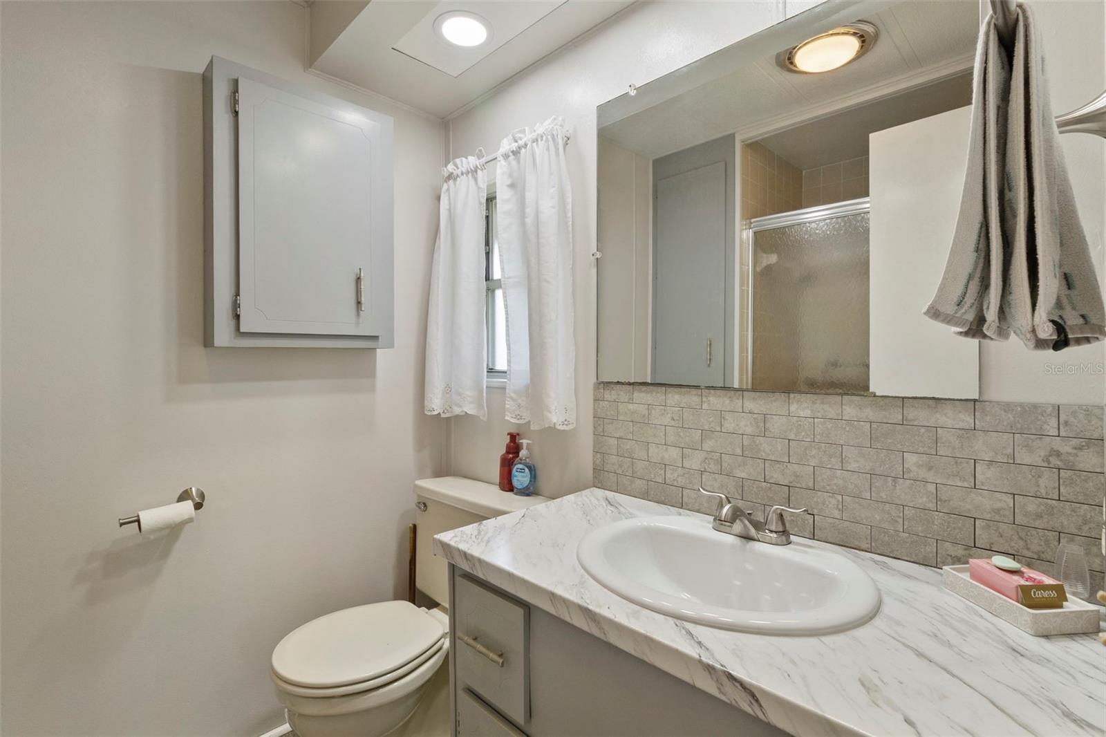 MAPLE LEAF ESTATES - Residential