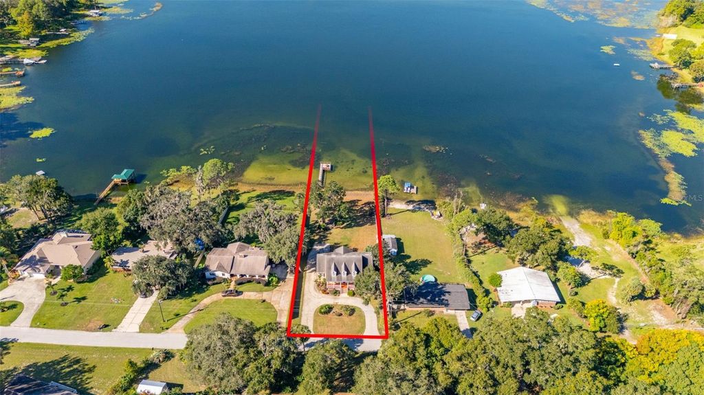 Photo of 41515 Silver Drive, Umatilla, FL 32784 (MLS # S5136607)