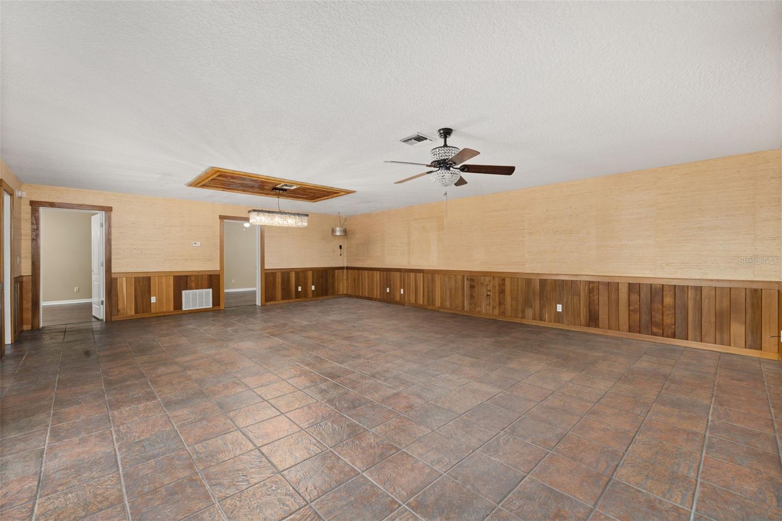 SILVER BEACH HEIGHTS - Residential