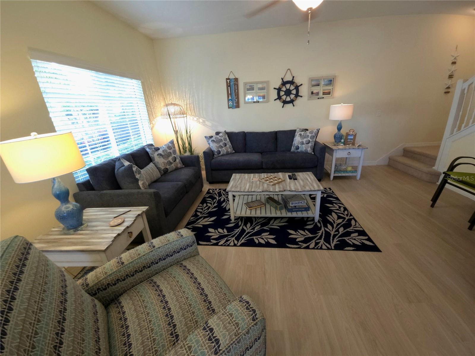 LAKESIDE VILLAGE TOWNHOME - Residential