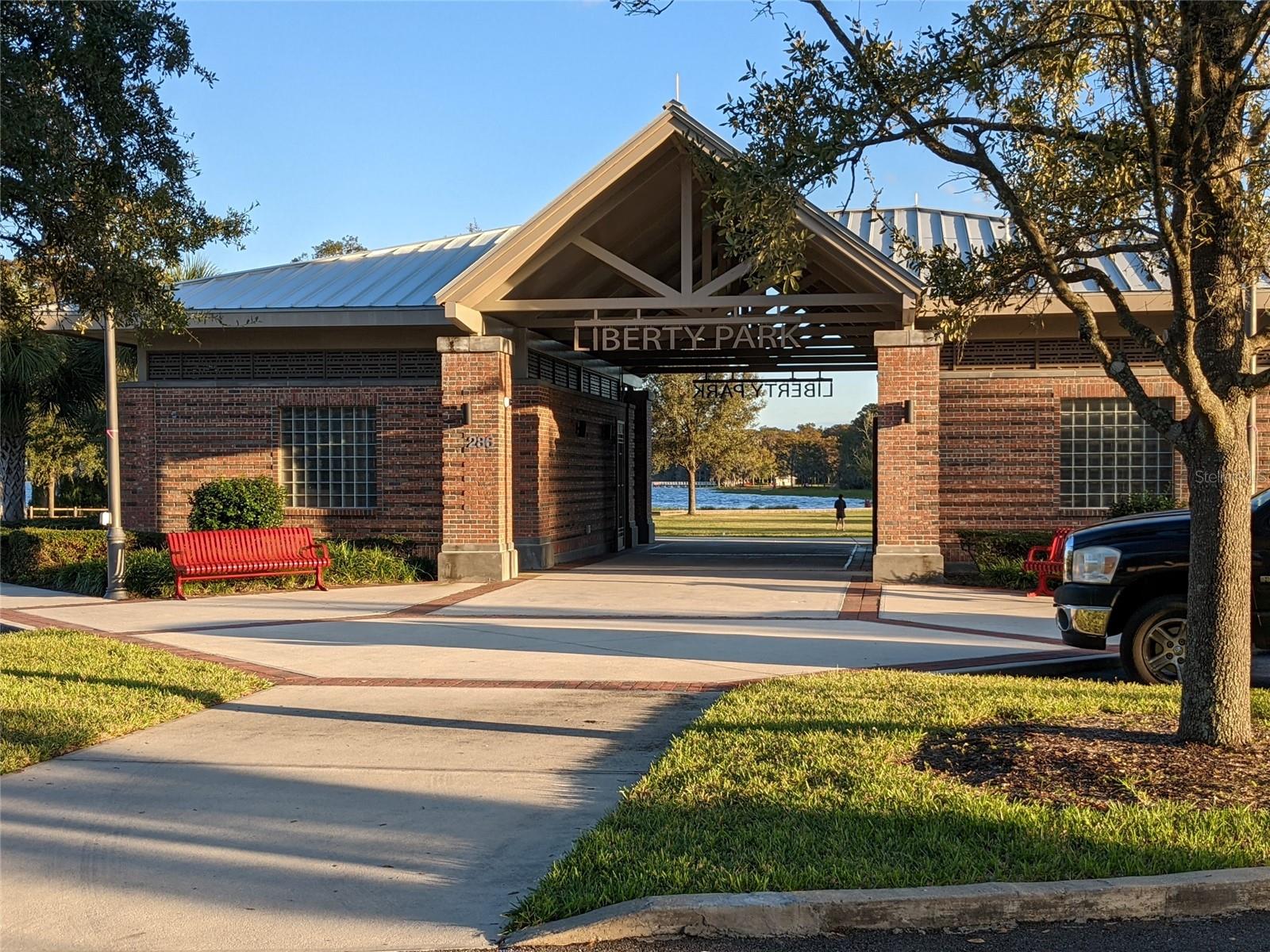 INVERNESS HIGHLANDS WEST - Residential