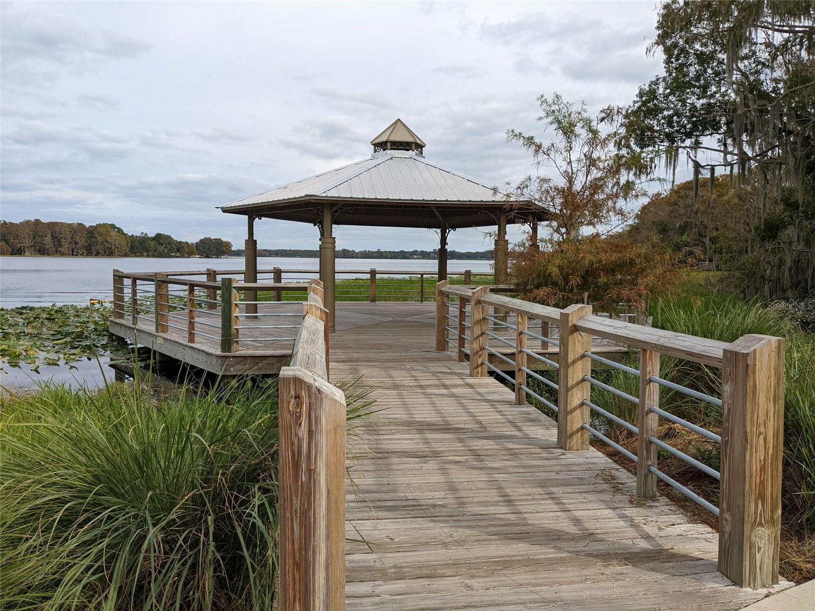 INVERNESS HIGHLANDS WEST - Residential