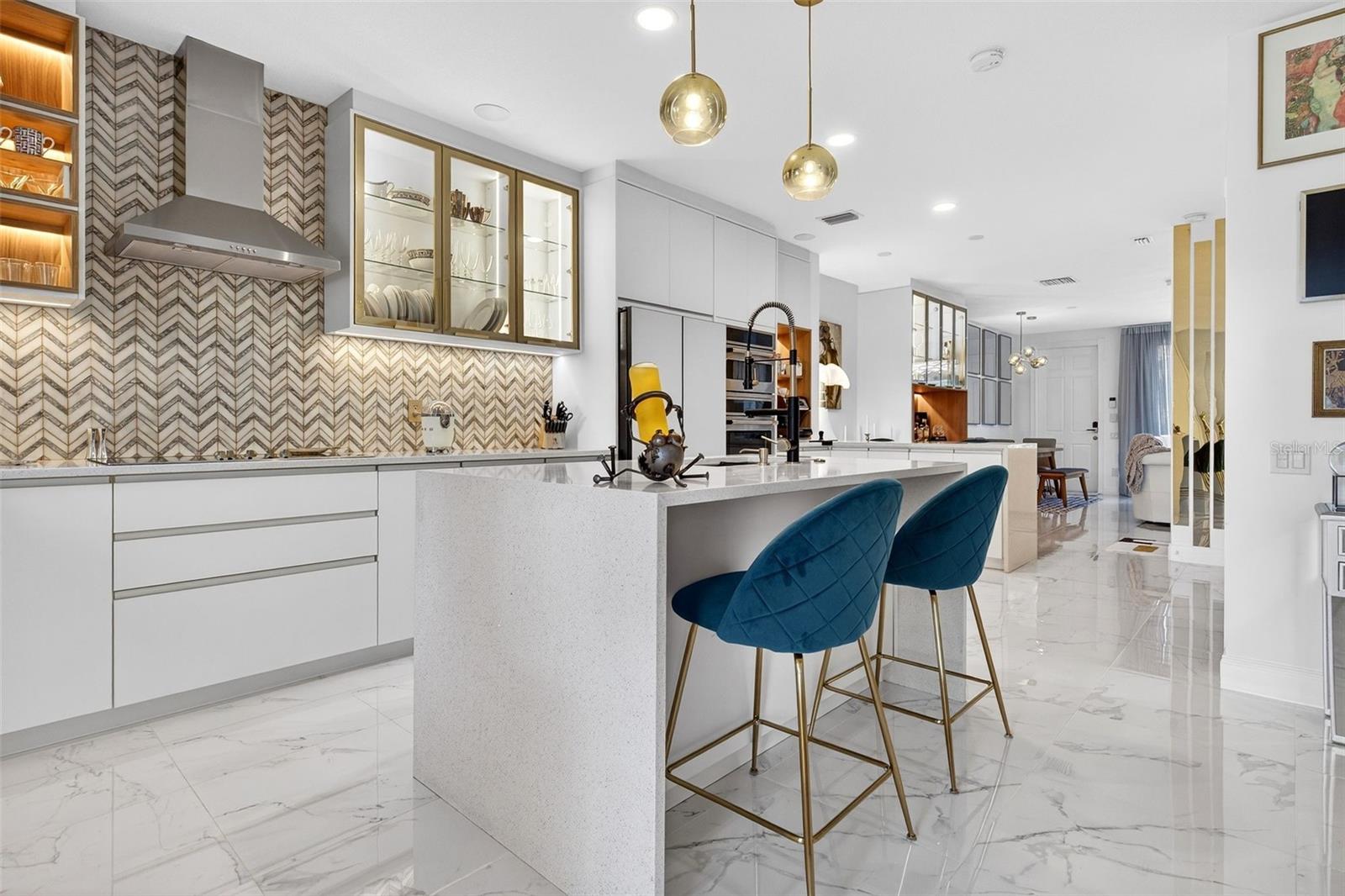 VILLAGEWALK/LK NONAA 01B - Residential