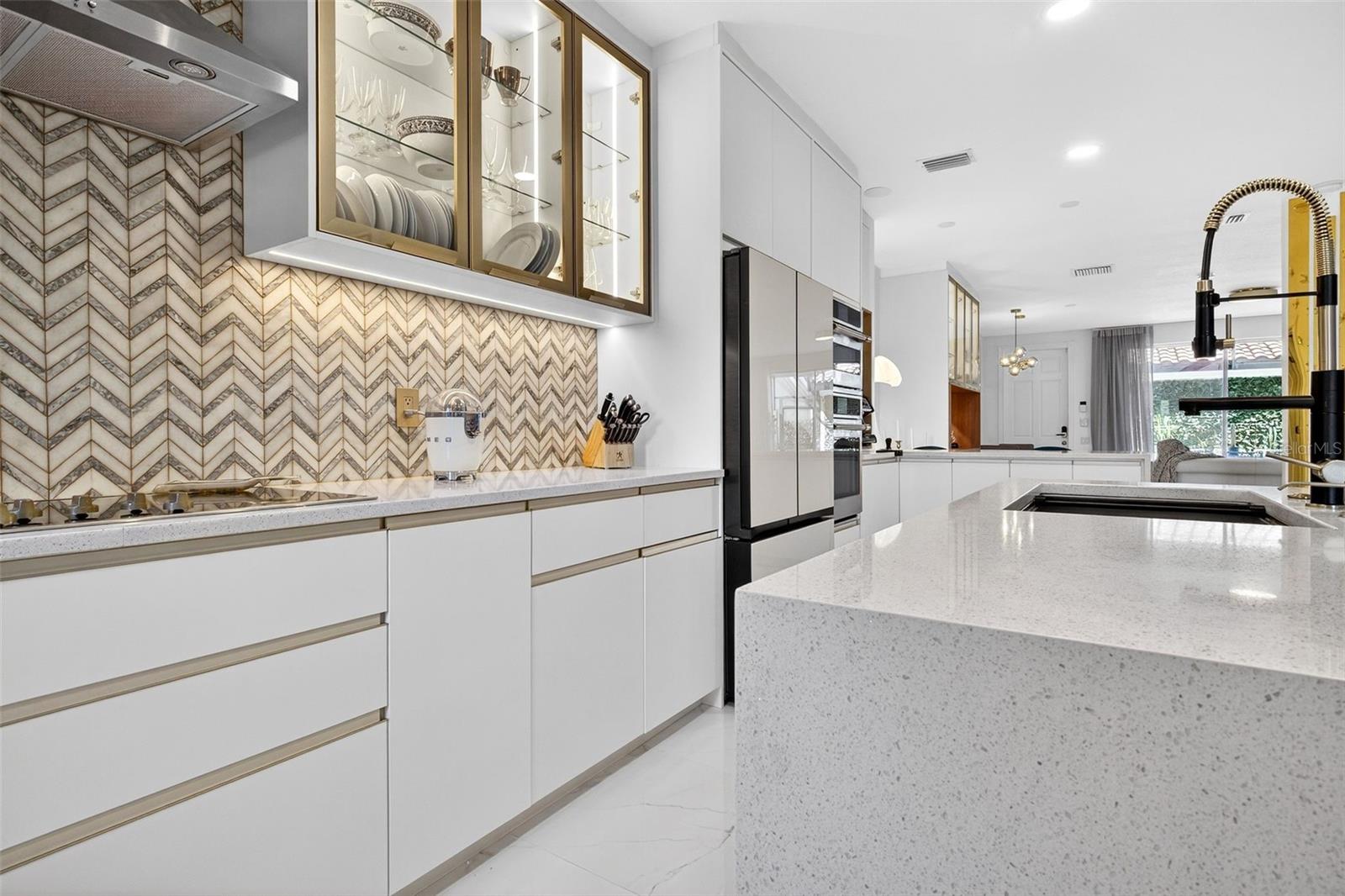 VILLAGEWALK/LK NONAA 01B - Residential