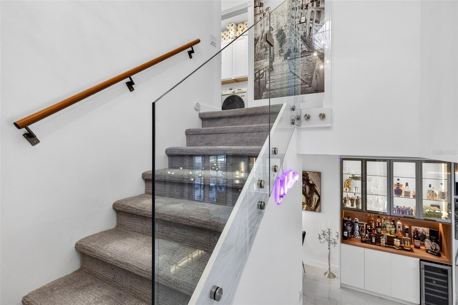 VILLAGEWALK/LK NONAA 01B - Residential