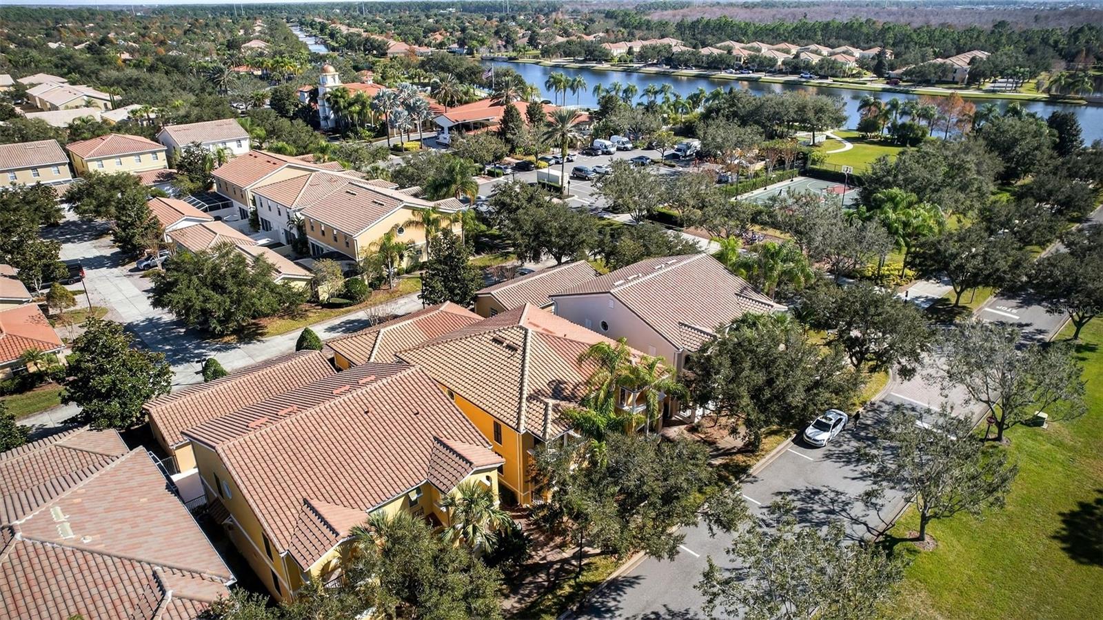 VILLAGEWALK/LK NONAA 01B - Residential