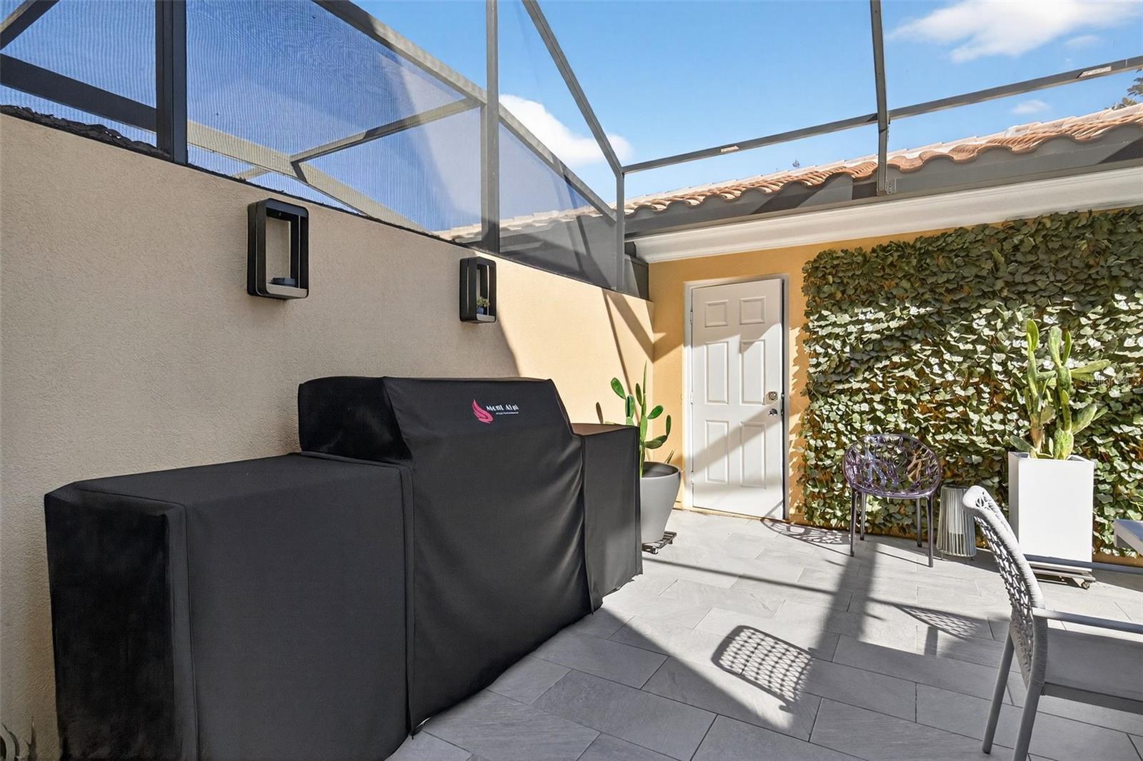 VILLAGEWALK/LK NONAA 01B - Residential