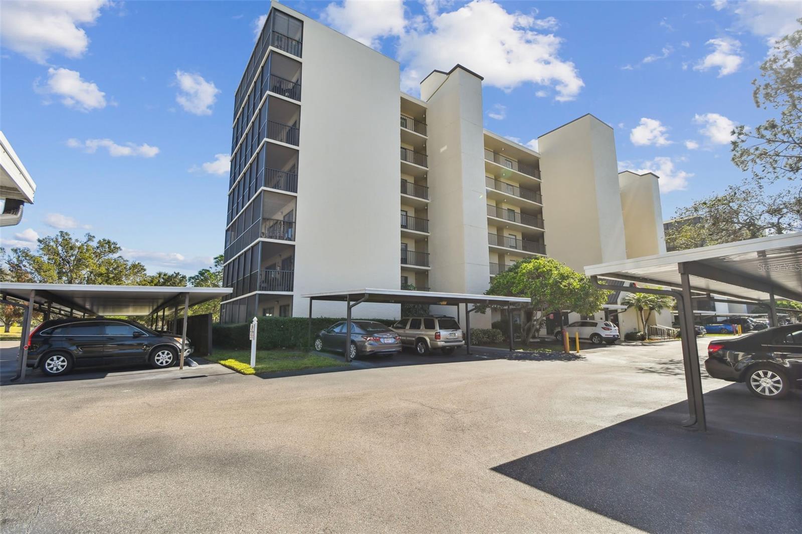 2700 COVE CAY DRIVE 2F