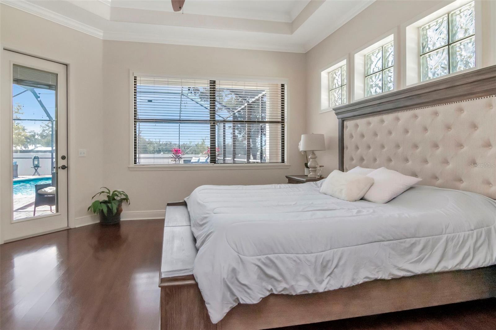 EMERALD CREEK - Residential