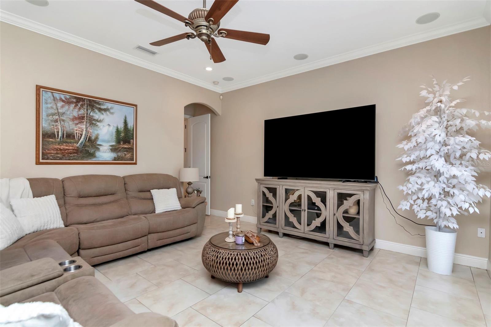 EMERALD CREEK - Residential