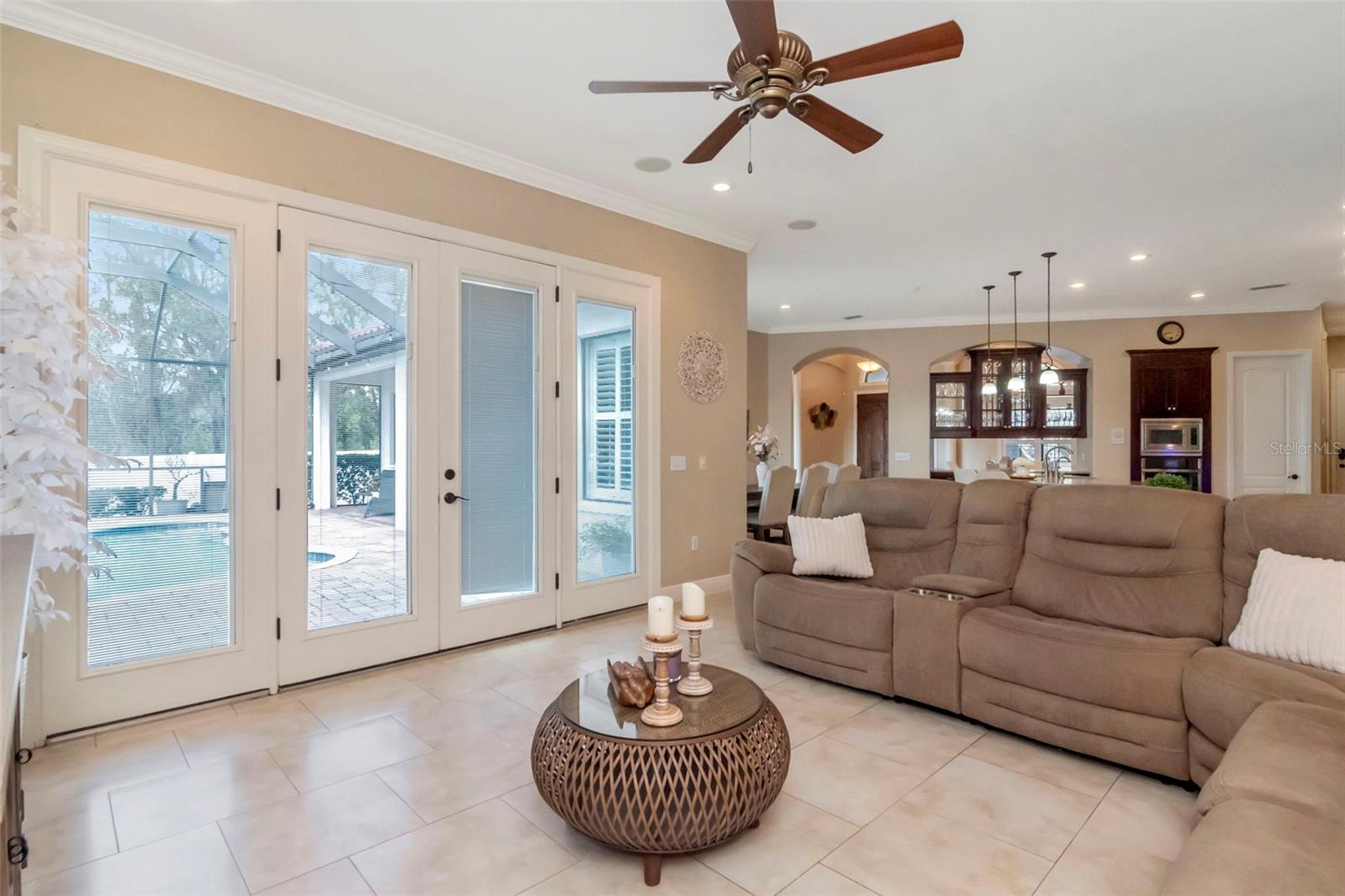 EMERALD CREEK - Residential