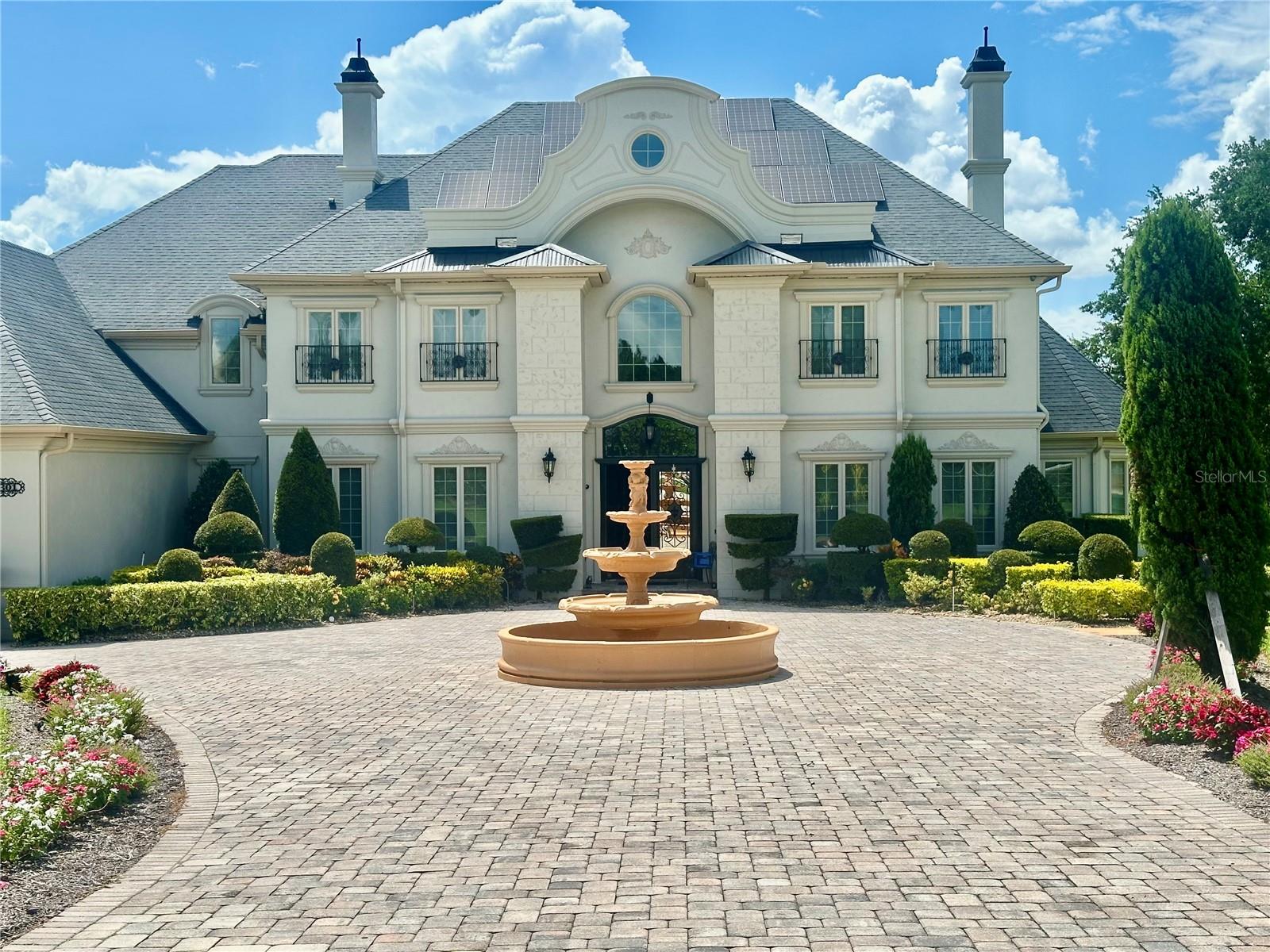 10301 SAVANNAH RIDGE LANE
